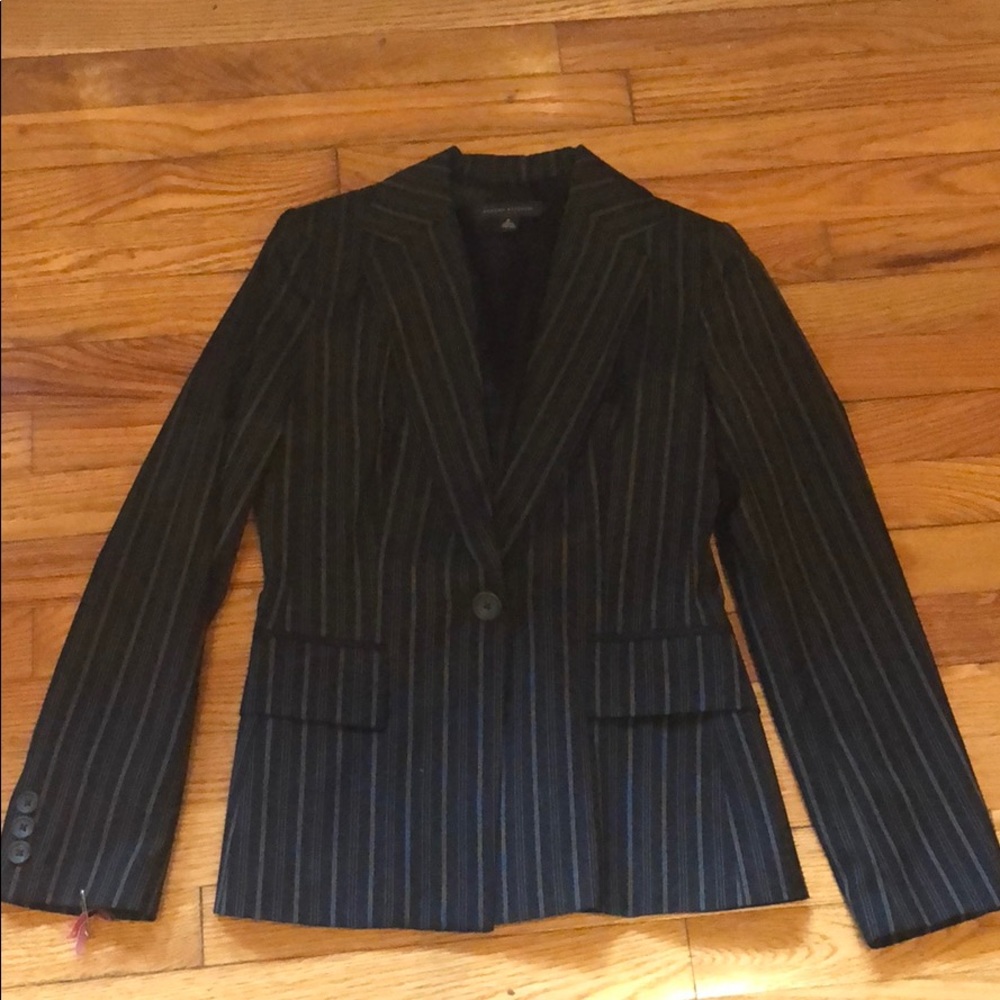 Banana Republic suit jacket, size 2